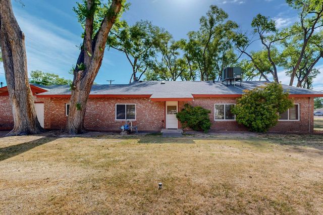 2215 MARGARET Drive, Bosque Farms, NM 87068