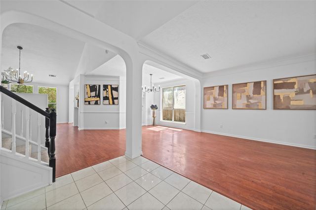 13623 Country Green Court, Houston, TX 77059