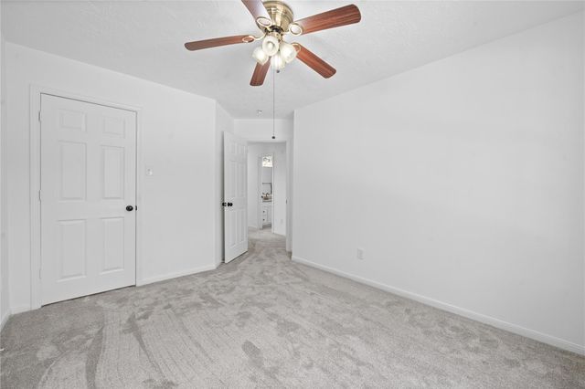 13623 Country Green Court, Houston, TX 77059