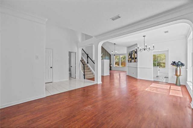 13623 Country Green Court, Houston, TX 77059