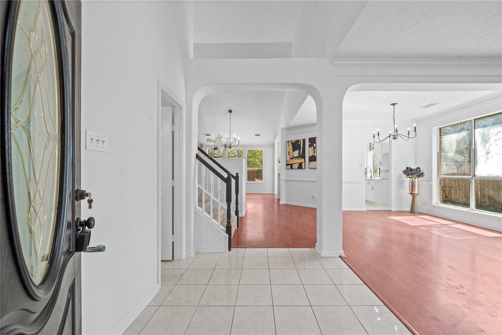 13623 Country Green Court, Houston, TX 77059