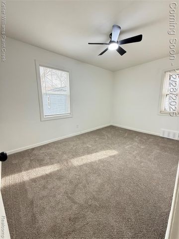 37 S Marshall Street, Pontiac, MI 48342