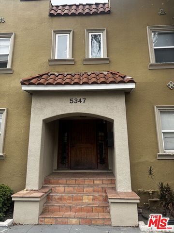 5347 Monroe Street 3, Los Angeles, CA 90038