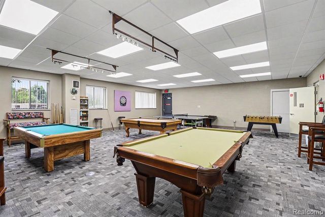 21800 Morley Avenue 709, Dearborn, MI 48124