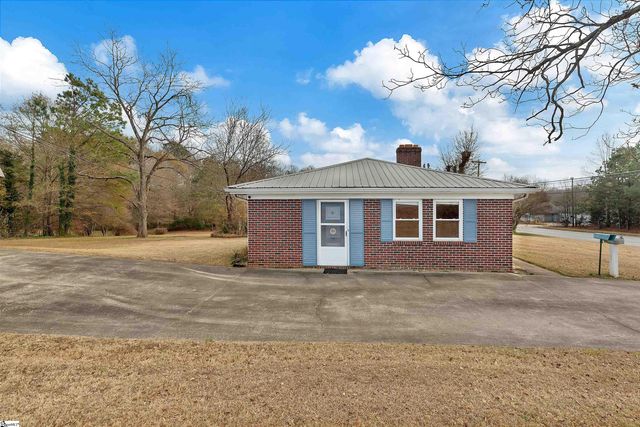 2156 Gentry Memorial Highway, Pickens, SC 29671