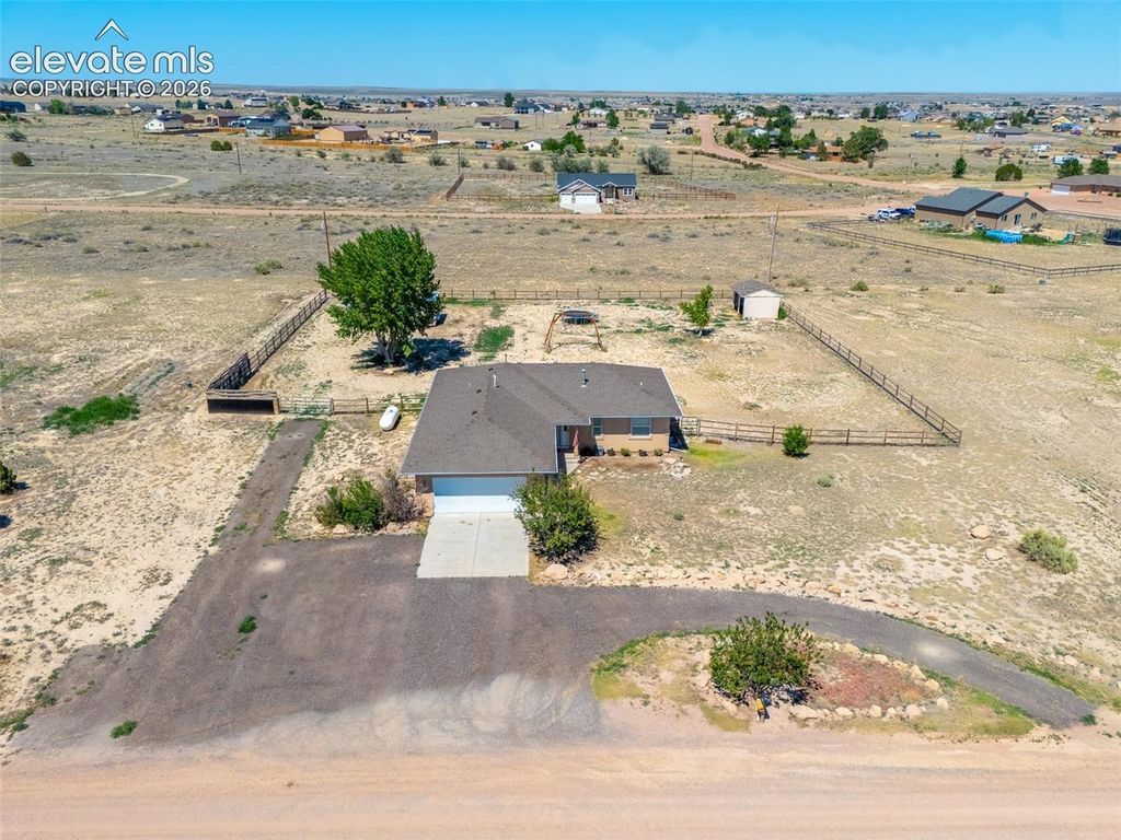 635 E Chaunsey Drive, Pueblo West, CO 81007 — photo 3