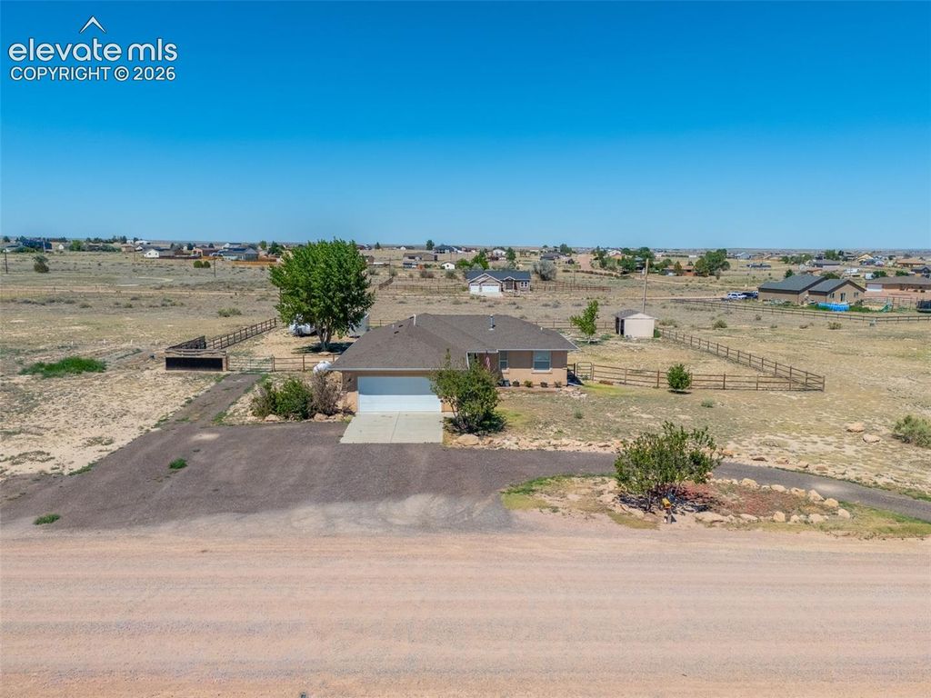 635 E Chaunsey Drive, Pueblo West, CO 81007 — photo 5