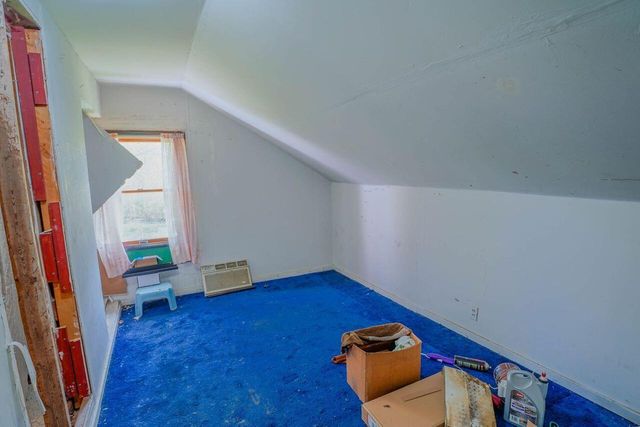 1928 S 35th Street, Galesburg, MI 49053