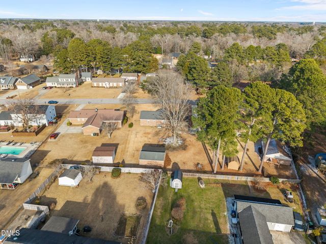 1104 Crestview Drive, Tarboro, NC 27886