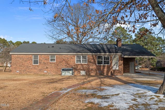 1104 Crestview Drive, Tarboro, NC 27886