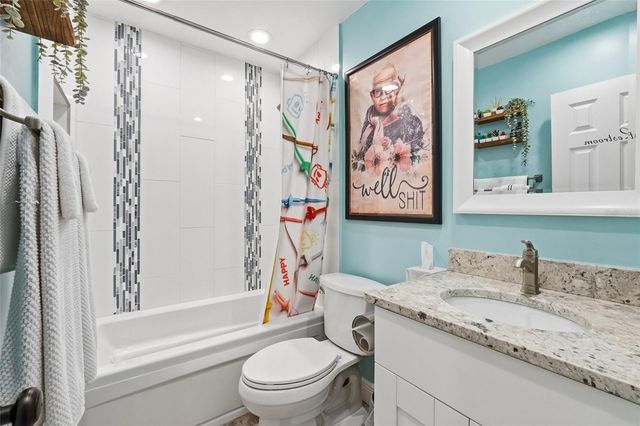 5220 39TH AVENUE N, St Petersburg, FL 33709