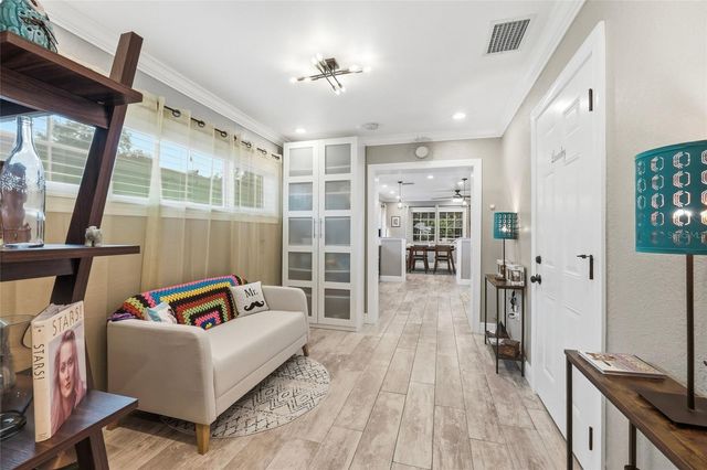 5220 39TH AVENUE N, St Petersburg, FL 33709