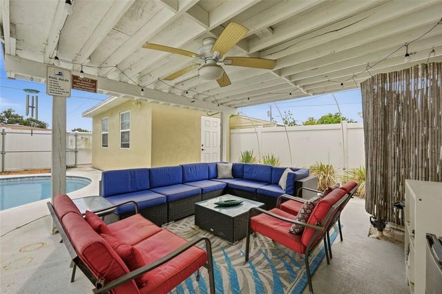 5220 39TH AVENUE N, St Petersburg, FL 33709