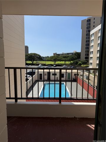 5122 Likini Street 303, Honolulu, HI 96818