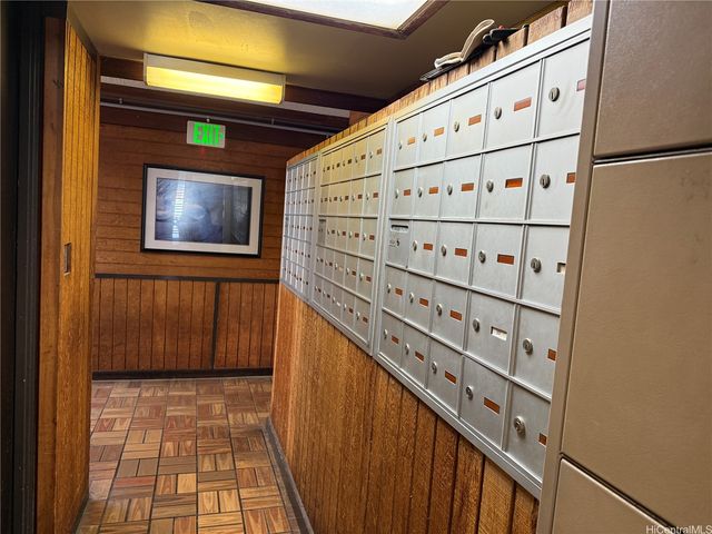 5122 Likini Street 303, Honolulu, HI 96818