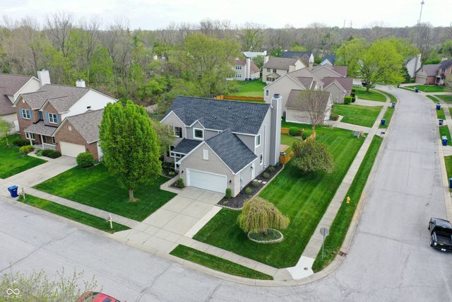 6129 Albury Drive, Indianapolis, IN 46236