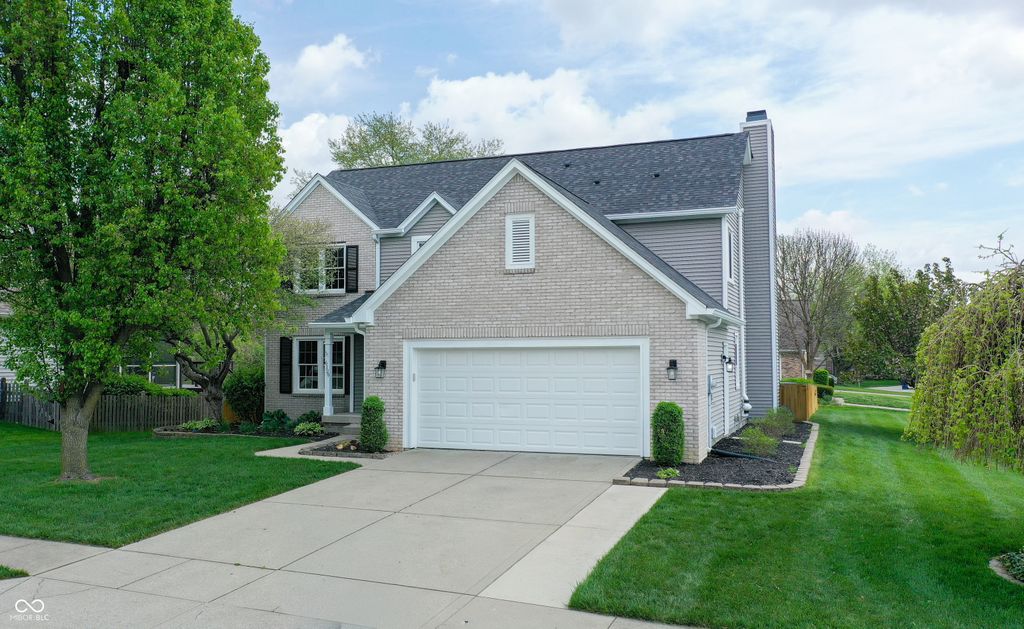 6129 Albury Drive, Indianapolis, IN 46236