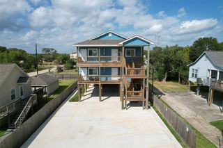 175 W 6th Street C, Kemah, TX 77565