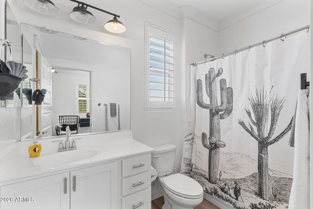 Image 14 of property listing at 15719 W MELVIN Street, Goodyear, AZ 85338