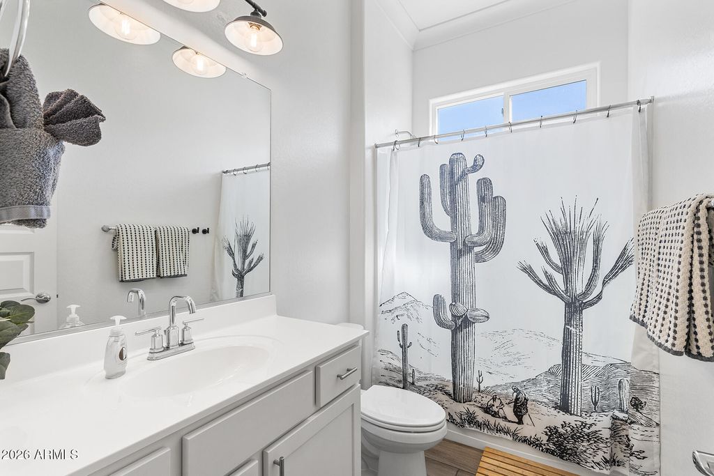 Image 15 of property listing at 15719 W MELVIN Street, Goodyear, AZ 85338