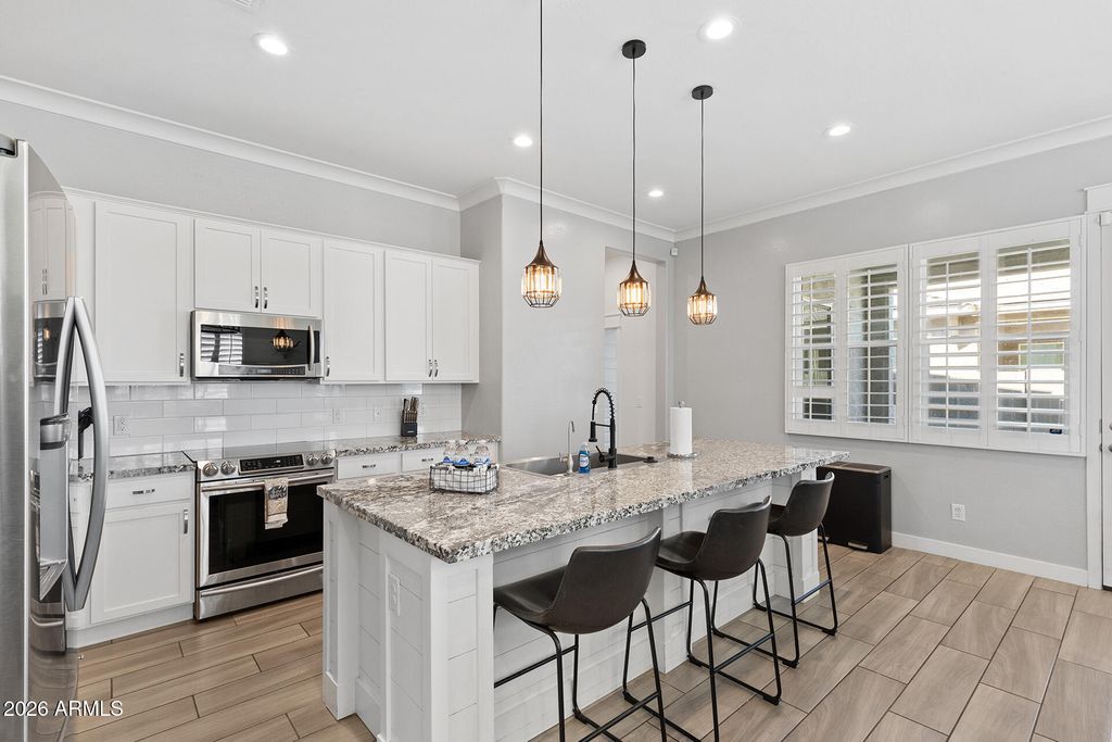 Image 2 of property listing at 15719 W MELVIN Street, Goodyear, AZ 85338