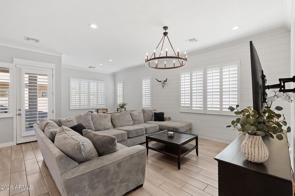 Image 7 of property listing at 15719 W MELVIN Street, Goodyear, AZ 85338