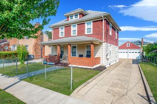 236 Jackson Avenue, Mineola, NY 11501