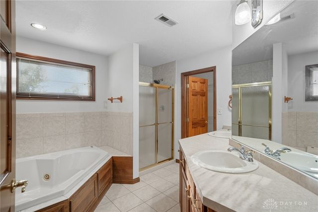 306 Pauly Drive, Englewood, OH 45315