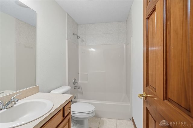 306 Pauly Drive, Englewood, OH 45315