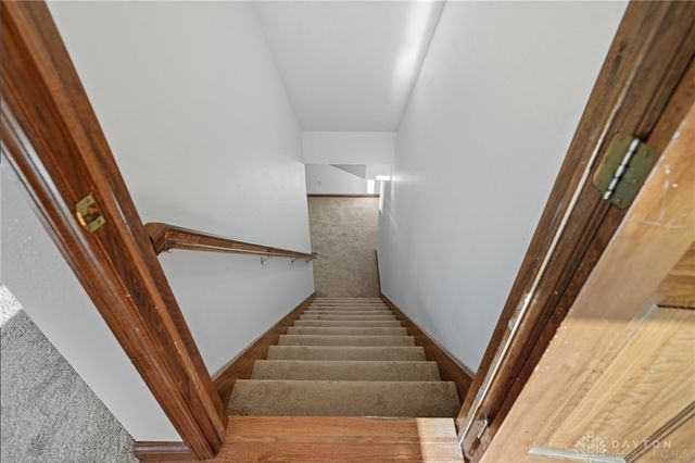 306 Pauly Drive, Englewood, OH 45315