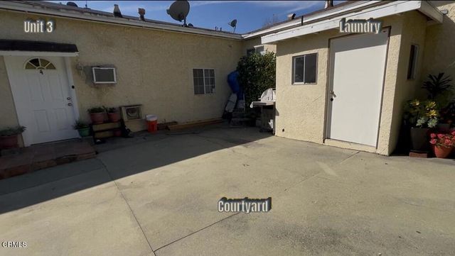 1104 N Lake Avenue, Pasadena, CA 91104