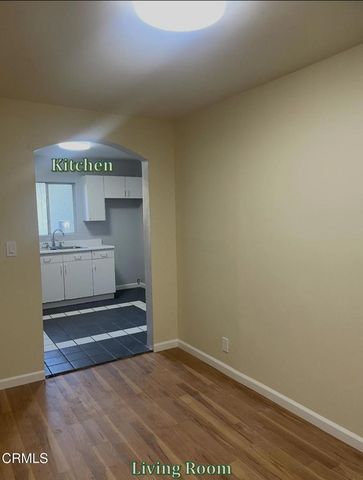 1104 N Lake Avenue, Pasadena, CA 91104