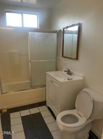 1104 N Lake Avenue, Pasadena, CA 91104