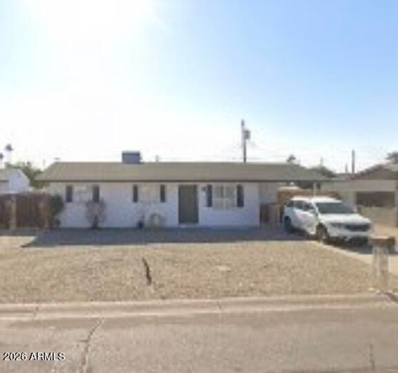 Image 1 of property listing at 7431 W DESERT COVE Avenue, Peoria, AZ 85345