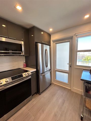 3221 NE 8th Street 301F, Pompano Beach, FL 33062