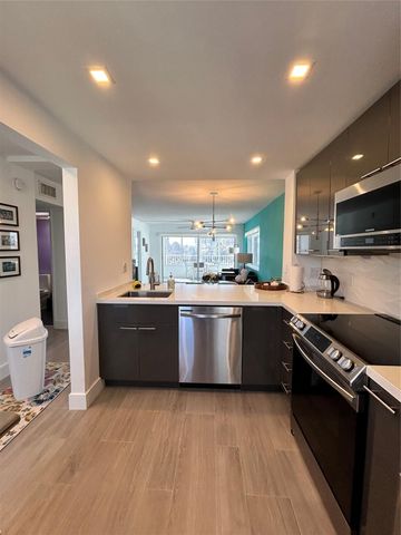 3221 NE 8th Street 301F, Pompano Beach, FL 33062