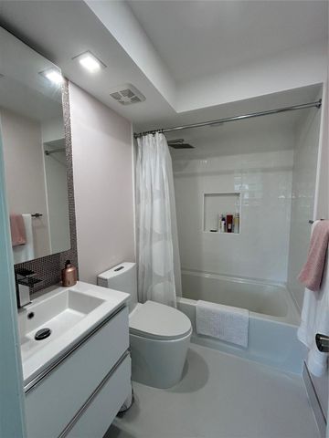 3221 NE 8th Street 301F, Pompano Beach, FL 33062