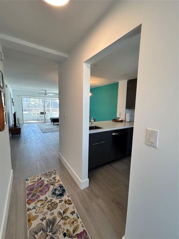 3221 NE 8th Street 301F, Pompano Beach, FL 33062