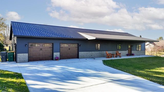 5557 STRAWBERRY LANE, Pittsville, WI 54466