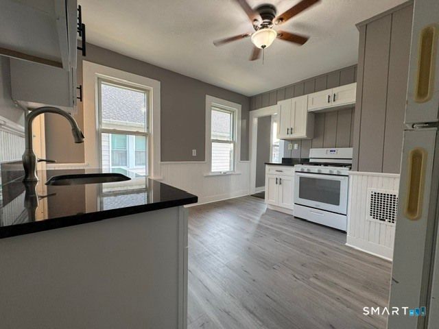 99 Westfield Avenue 2, Ansonia, CT 06401