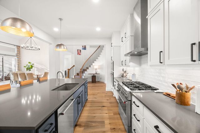 229 Iva June LN, Georgetown, TX 78628