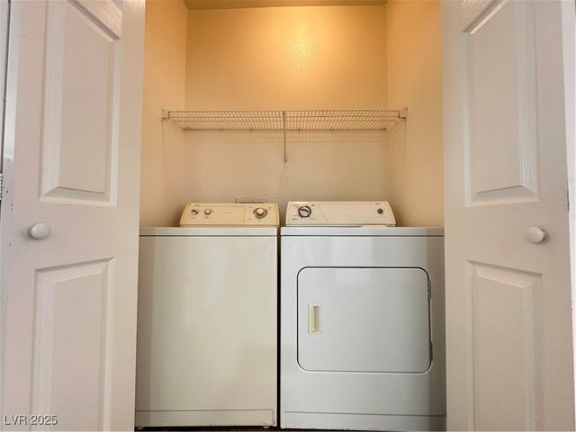 5142 South JONES Boulevard 102, Las Vegas, NV 89118