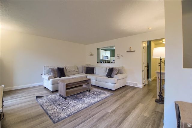 5092 S 1800 W, Roy, UT 84067