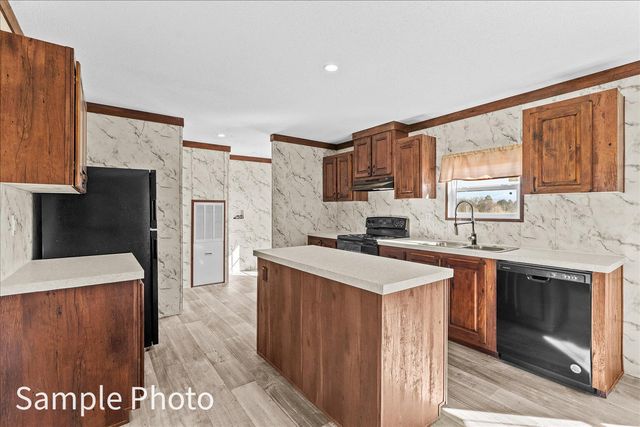 168 Merlin Way, Dalton, GA 30721