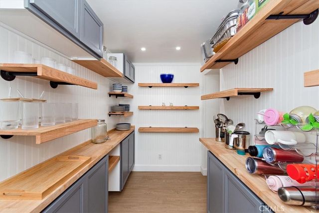 2105 Oxford Avenue, Claremont, CA 91711