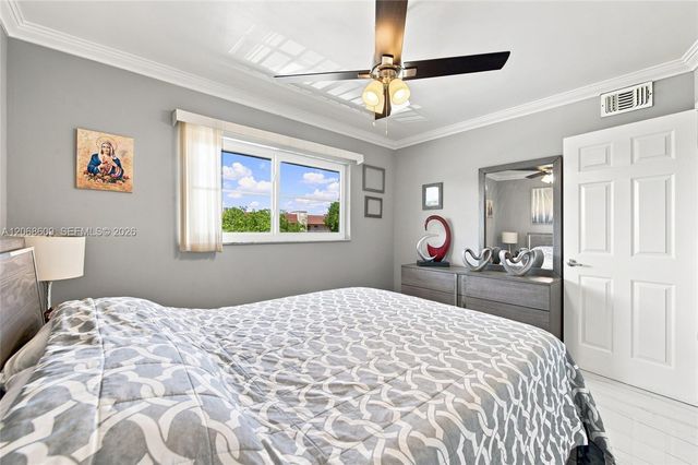 2741 N Pine Island Road 302, Sunrise, FL 33322