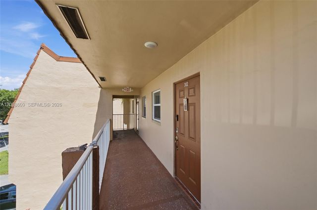 2741 N Pine Island Road 302, Sunrise, FL 33322