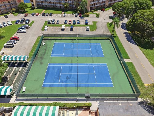 2741 N Pine Island Road 302, Sunrise, FL 33322