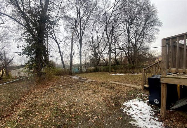 6139 S Benton Avenue, Kansas City, MO 64130