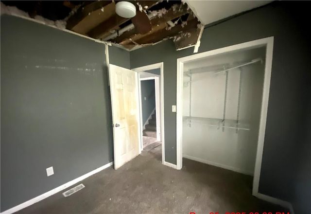 6139 S Benton Avenue, Kansas City, MO 64130